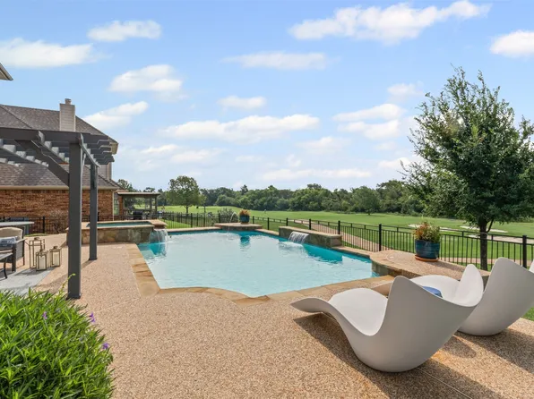 6502 Lakecrest Dr, Sachse, TX 75048