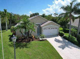 583 Redwood Ct, Sebastian, FL 32958