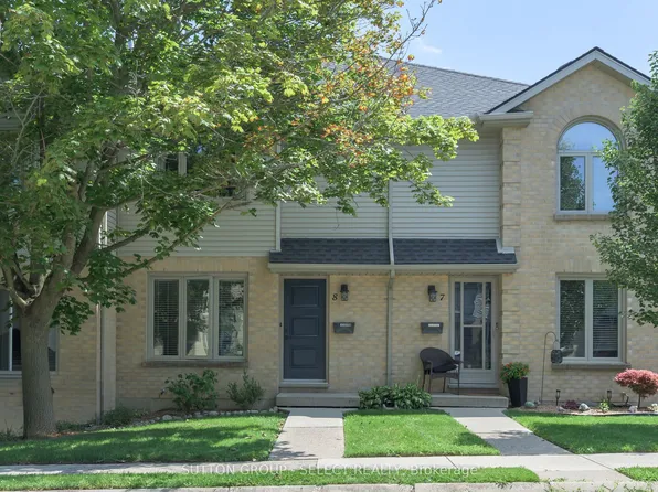 925 Lawson Rd #8, London, ON N6G 4X3
