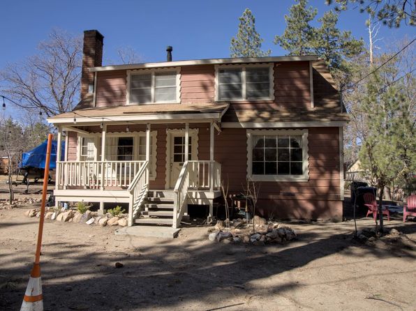 706 Lupin Ln