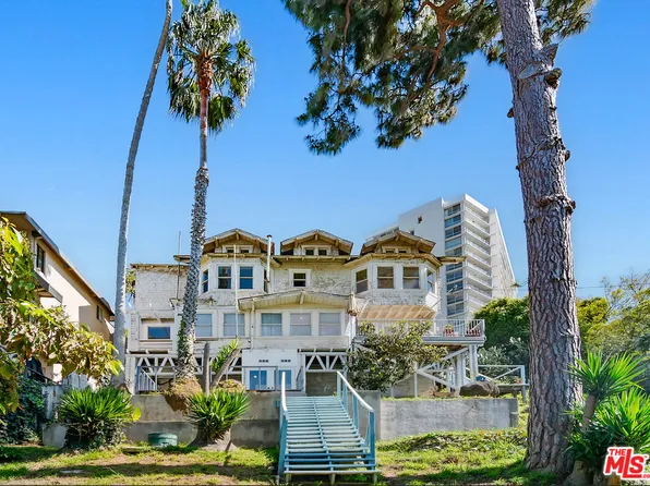 207 Ocean Ave, Santa Monica, CA 90402