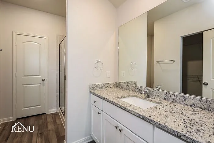 300 Blue Buffalo St — Photo 14