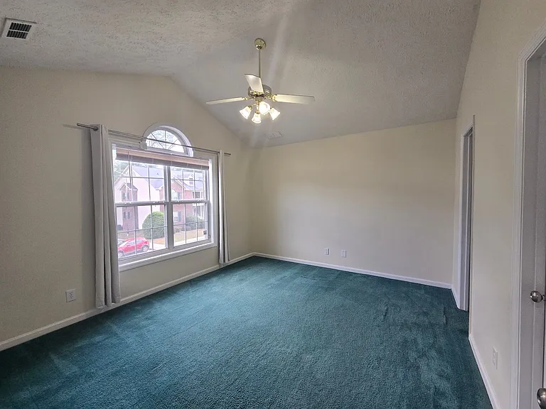 3411 Lainey Ln #C — Photo 5