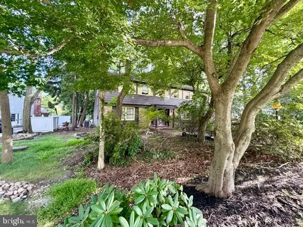 1840 Lark Ln, Cherry Hill, NJ 08003