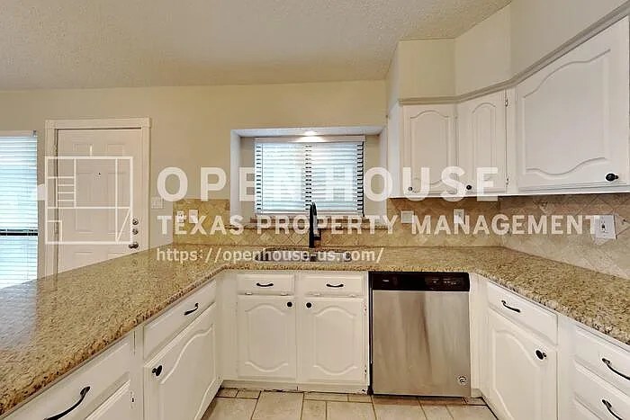 4403 Santa Cruz Ln — Photo 20