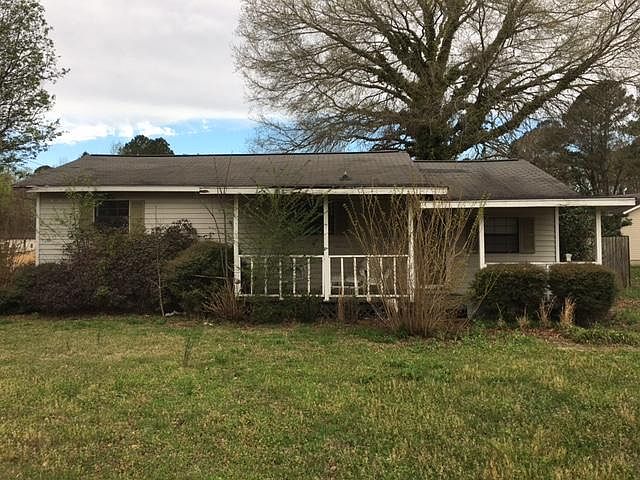1st image of 107 Lakeview Dr