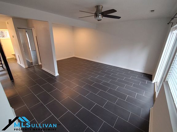 2nd image of 220 Elizabeth St APT B6