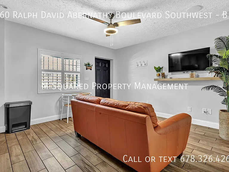 360 Ralph David Abernathy Blvd SW #B — Photo 3