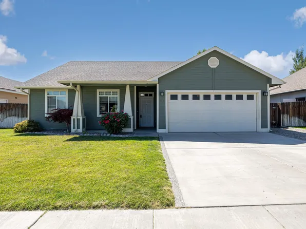 116 S Young St, Kennewick, WA 99336
