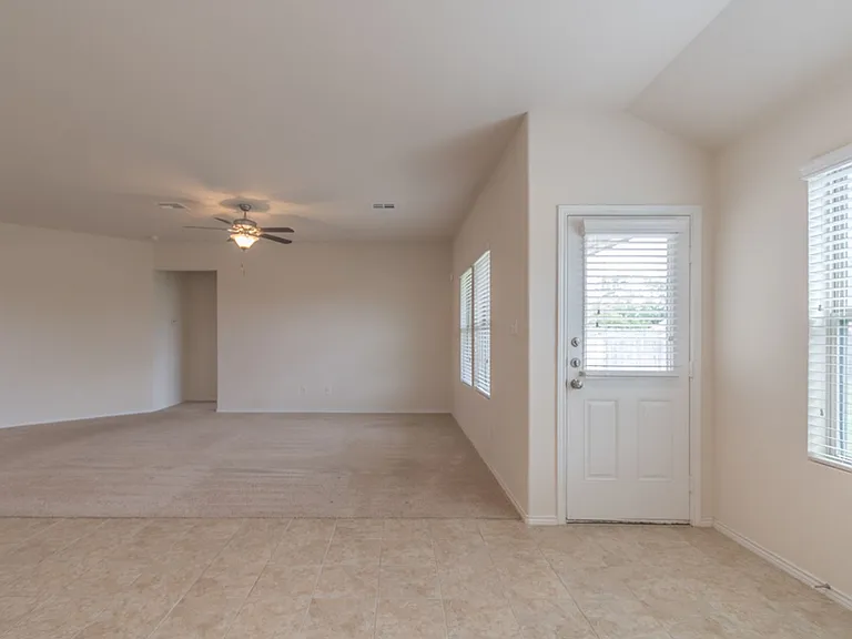 809 Tabernash Dr — Photo 11