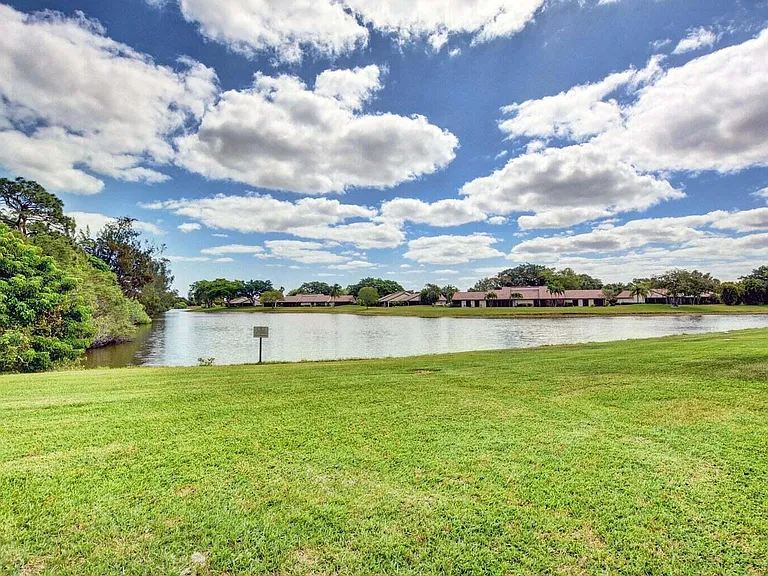 5851 Parkwalk Dr — Photo 4