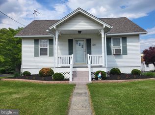 1029 E Philadelphia Ave, Gilbertsville, PA 19525