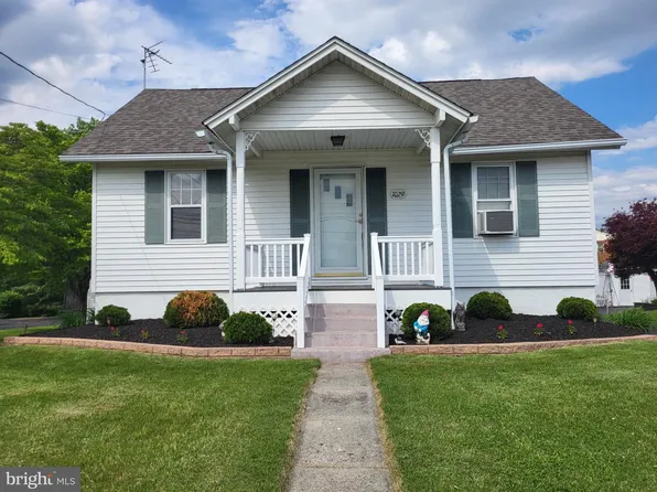 1029 E Philadelphia Ave, Gilbertsville, PA 19525