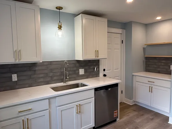 3305 Desota Ave #2, Cleveland, OH 44118