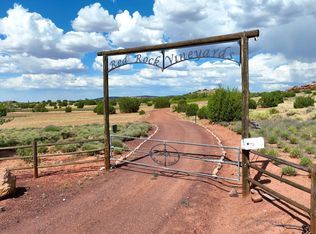 14 County Road 5309, Concho, AZ 85924