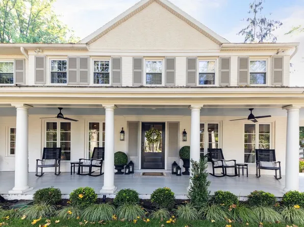 3404 Sawmill Rd, Newtown Square, PA 19073