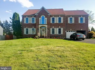 6399 True Ln, Springfield, VA 22150