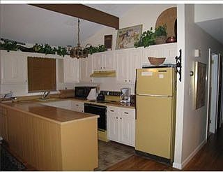 5th image of 12 Edgewood Ct