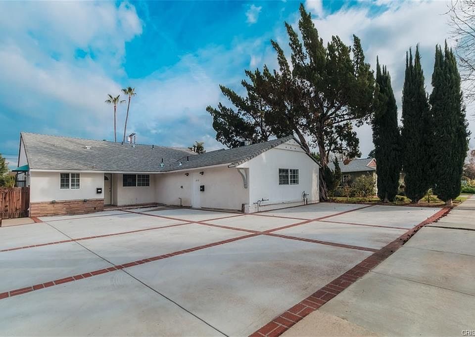 1st image of 6134 Shadyglade Ave