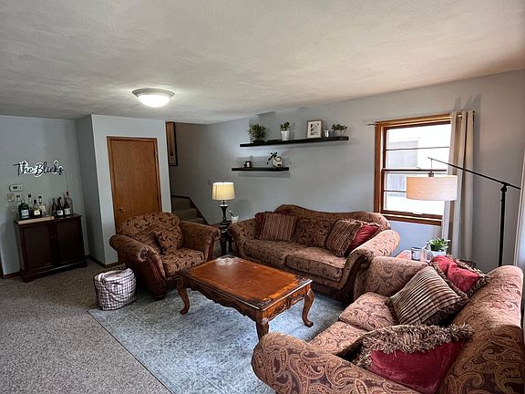 3rd image of 1215 6th Ave S #1217