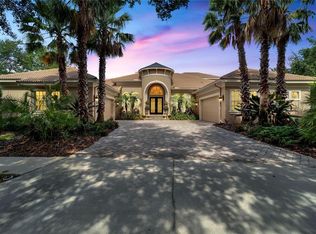 15101 Kestrelglen Way, Lithia, FL 33547