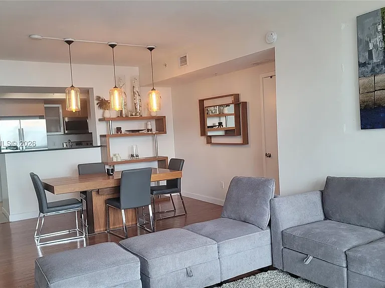 325 S Biscayne Blvd #3321 — Photo 10