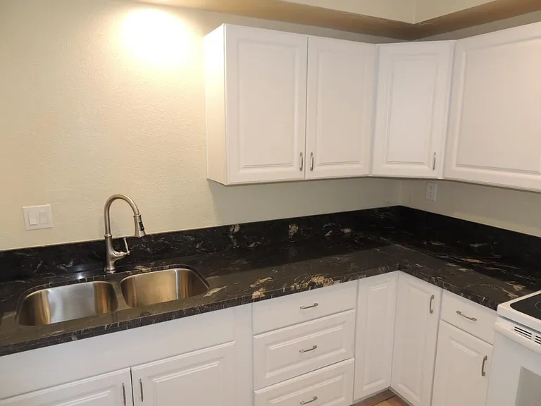 1127 D Ave #C — Photo 19