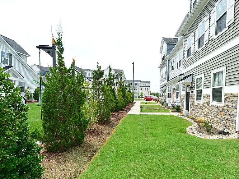 1701 Pasture Pl — Photo 39