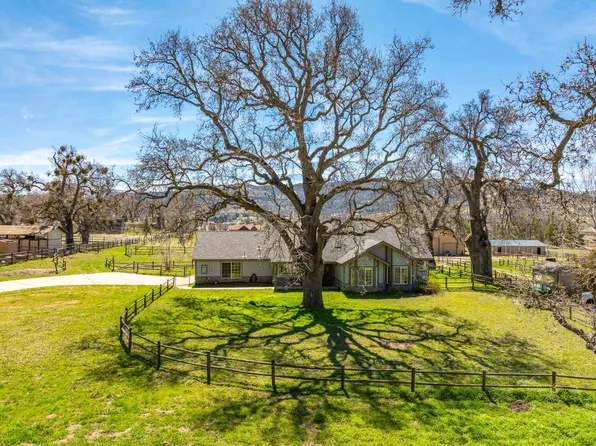 28350 Bear Valley Rd, Tehachapi, CA 93561