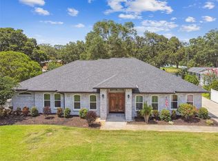 1444 Hounds Hollow Ct, Lutz, FL 33549