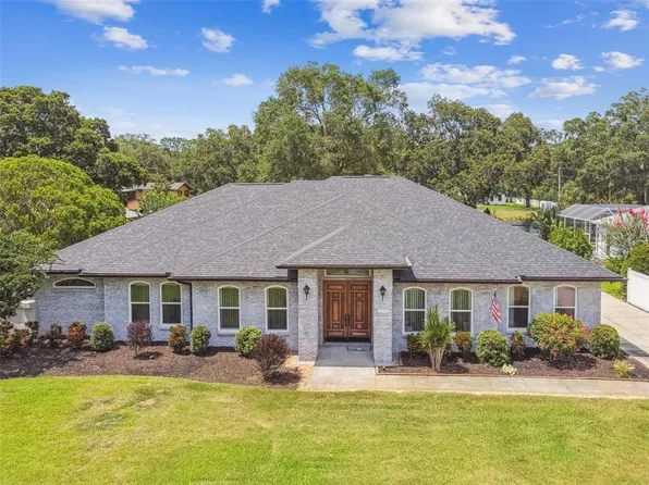 1444 Hounds Hollow Ct, Lutz, FL 33549