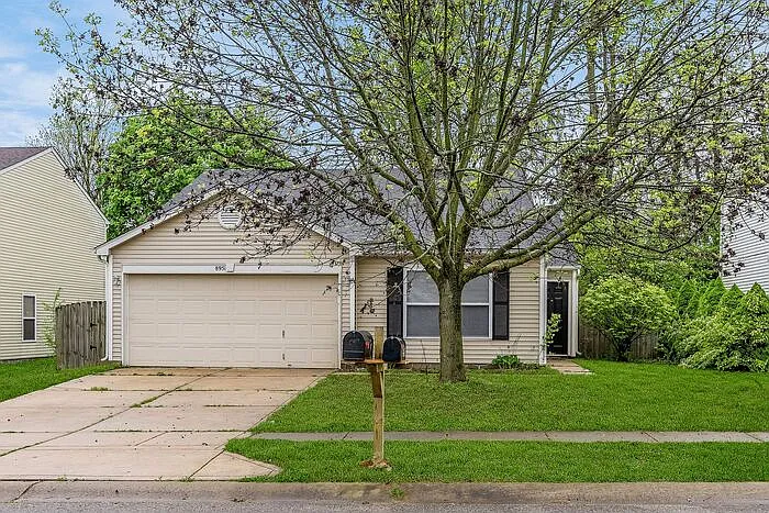 8951 Poppy Ln — Photo 1