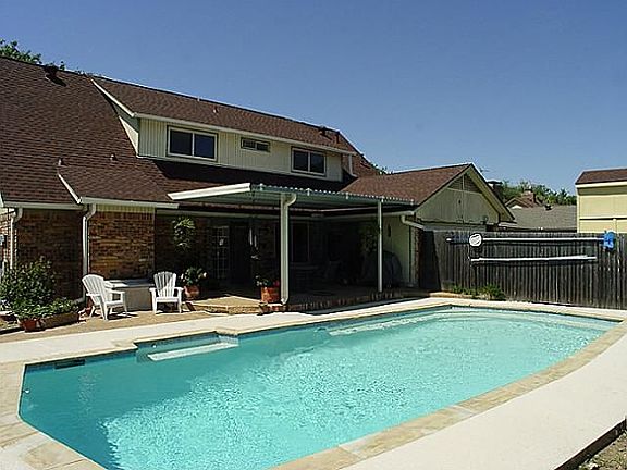 5th image of 212 Gold Finch Dr