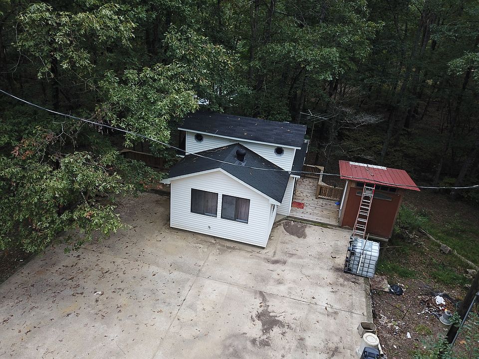 1st image of 2704 Seneca Ct