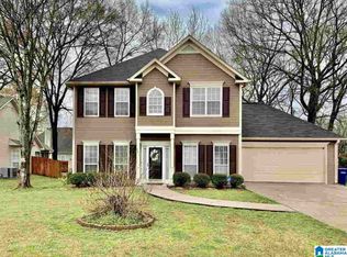 221 Leaf Ln, Alabaster, AL 35007