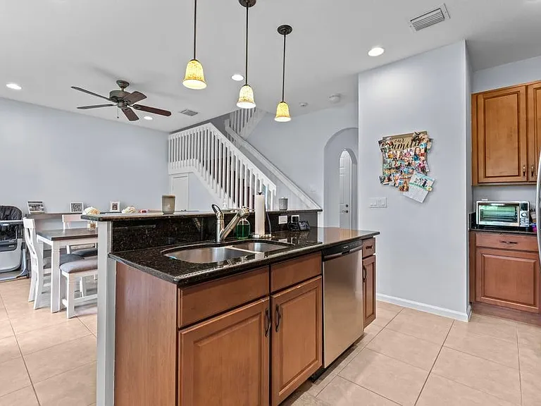 7221 Briella Dr — Photo 20