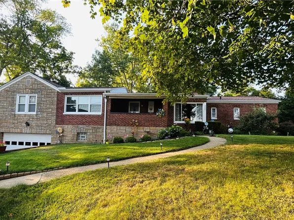 2699 Abington Rd, Akron, OH 44333