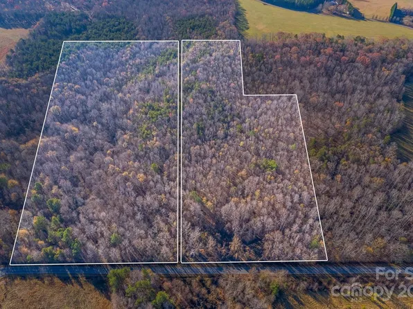 710 Johnson Rd, Columbus, NC 28722