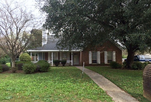 1st image of 217 Loxley Dr