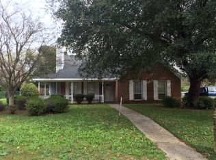 217 Loxley Dr, Warner Robins, GA 31088