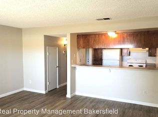 1976 Stine Rd, Bakersfield, CA 93309