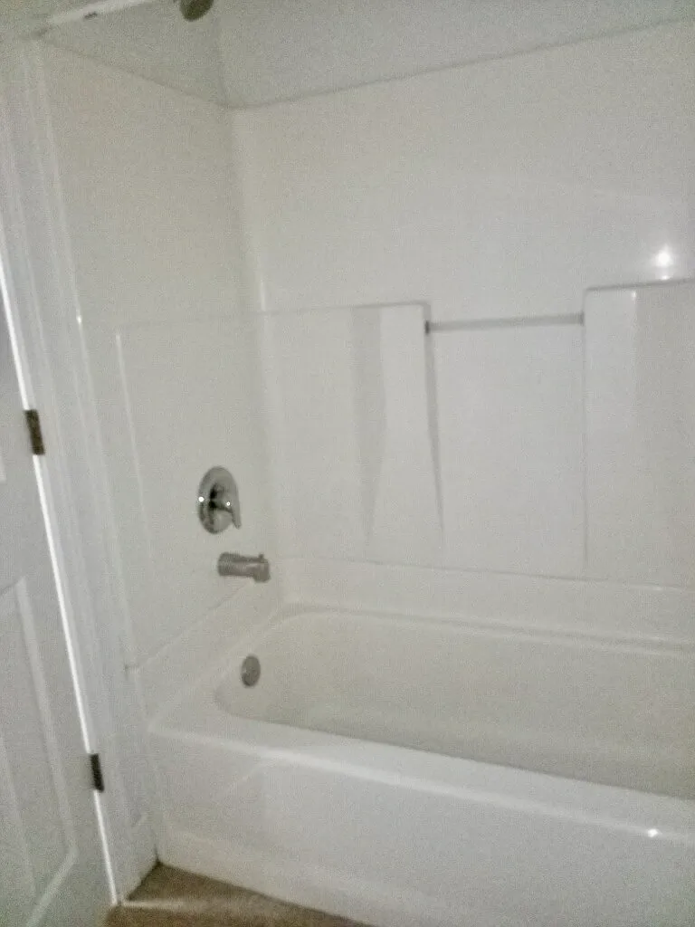 Sunrise Suites Auburn - 305 — Photo 4