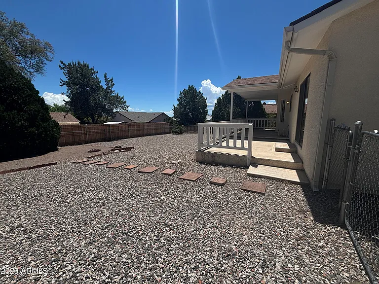 1461 W Foy Dr — Photo 14