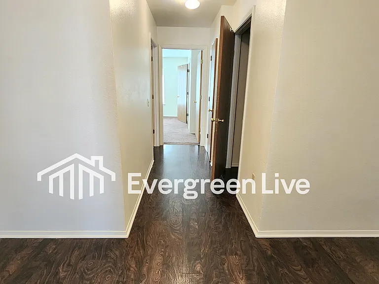 212 Fireball Dr — Photo 10