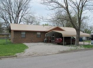 407 S River St, Commerce, OK 74339