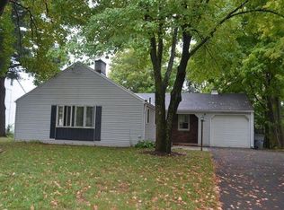 61 N Maple St, Enfield, CT 06082