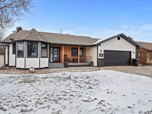 216 Union St, Spearfish, SD 57783