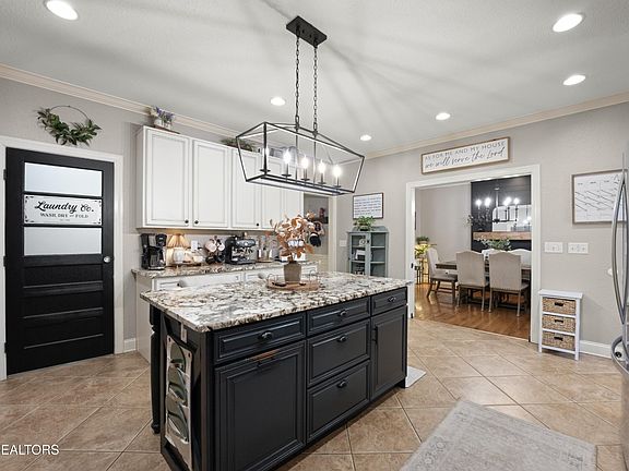 30th image of 1913 E Union Valley Rd