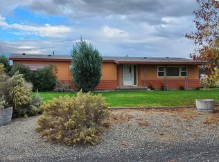8102 E 2nd St, Benton City, WA
