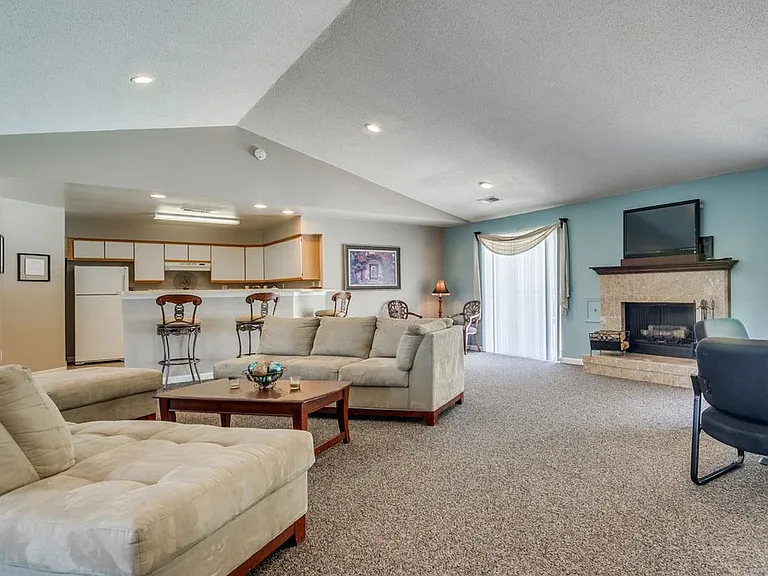 Chestnut Ridge Apartments — Photo 13